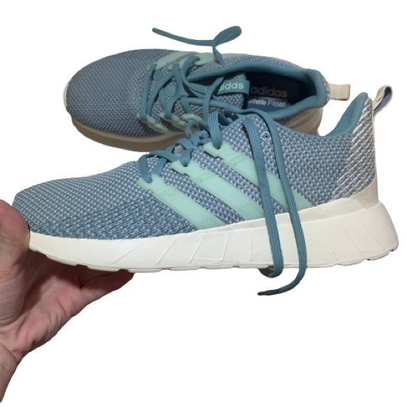 adidas questar flow blue